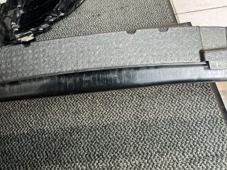 bontott SKODA KODIAQ Első Lökhárító Merevítő (Fém)