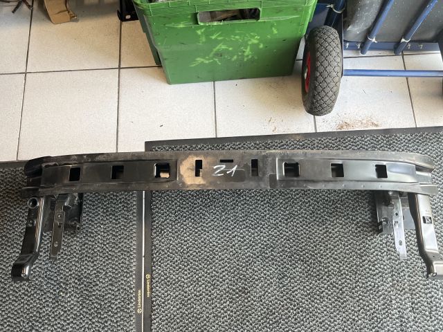 bontott SKODA KODIAQ Első Lökhárító Merevítő (Fém)