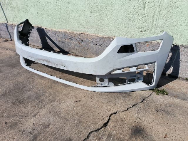 bontott SKODA KODIAQ Első Lökhárító (Részeivel)