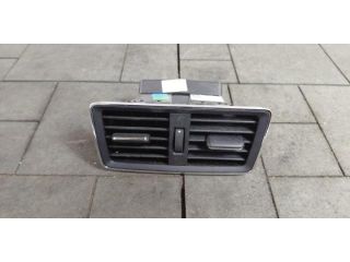 bontott SKODA KODIAQ Hátsó középső Szellőző