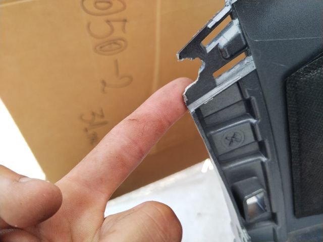 bontott SKODA KODIAQ Hátsó Lökhárító (Üresen)