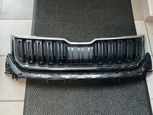 bontott SKODA KODIAQ Hűtőrács