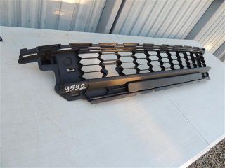 bontott SKODA KODIAQ Hűtőrács