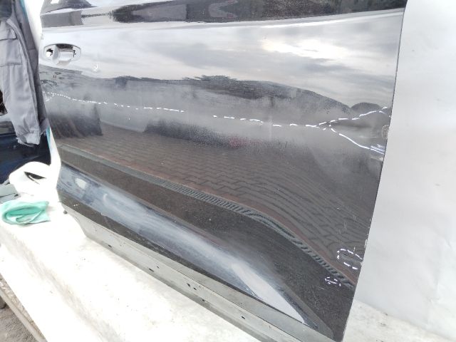 bontott SKODA KODIAQ Jobb első Ajtó (Üres lemez)