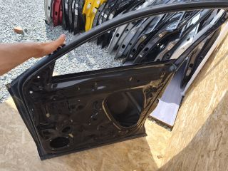 bontott SKODA KODIAQ Jobb első Ajtó (Üres lemez)