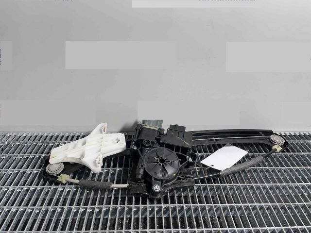 bontott SKODA KODIAQ Jobb hátsó Ablakemelő Szerkezet (Elektromos)