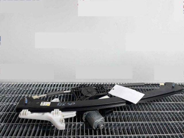 bontott SKODA KODIAQ Jobb hátsó Ablakemelő Szerkezet (Elektromos)