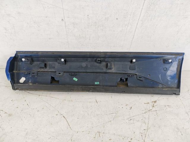 bontott SKODA KODIAQ Jobb hátsó Ajtó Díszléc