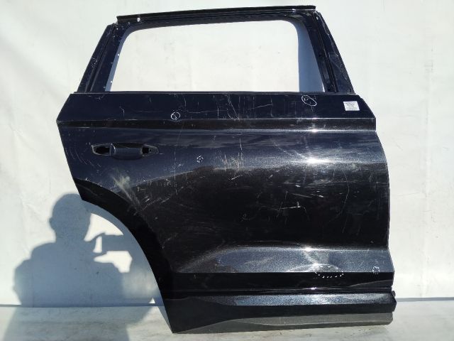 bontott SKODA KODIAQ Jobb hátsó Ajtó (Üres lemez)