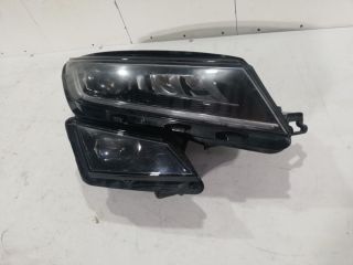 bontott SKODA KODIAQ Jobb Ledes Fényszóró