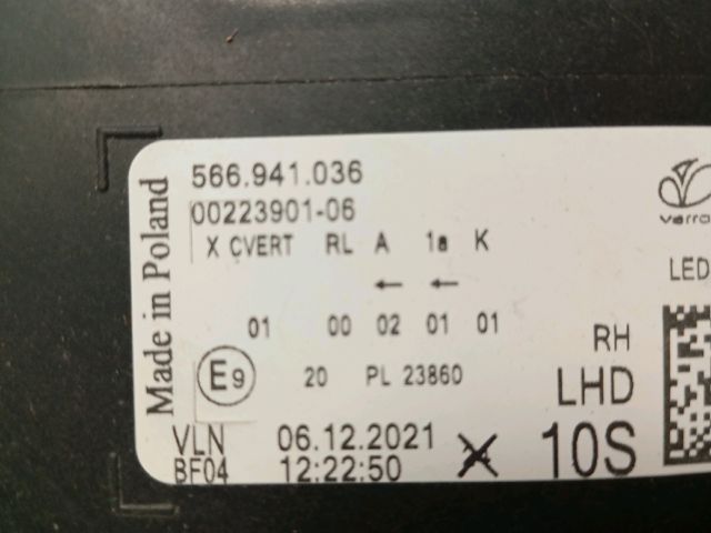 bontott SKODA KODIAQ Jobb Ledes Fényszóró