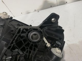 bontott SKODA KODIAQ Jobb Ledes Fényszóró