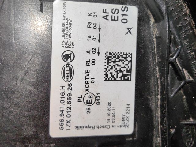 bontott SKODA KODIAQ Jobb Ledes Fényszóró