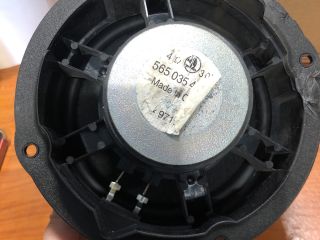 bontott SKODA KODIAQ Mélynyomó Hangszóró