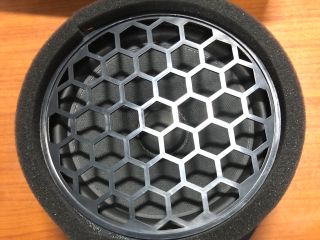 bontott SKODA KODIAQ Mélynyomó Hangszóró