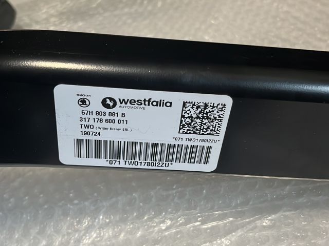 bontott SKODA KODIAQ Vonóhorog