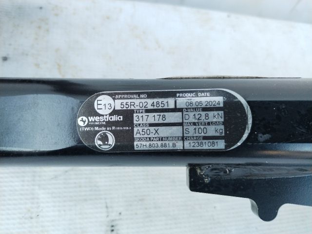 bontott SKODA KODIAQ Vonóhorog