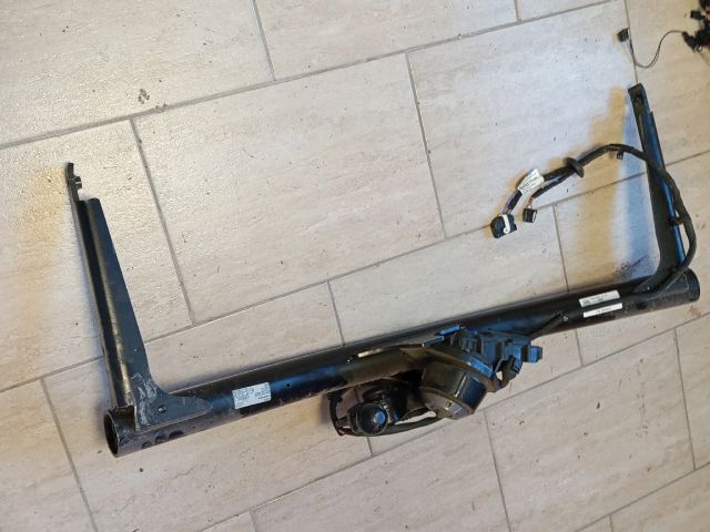 bontott SKODA KODIAQ Vonóhorog