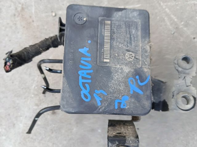 bontott SKODA OCTAVIA I ABS Kocka