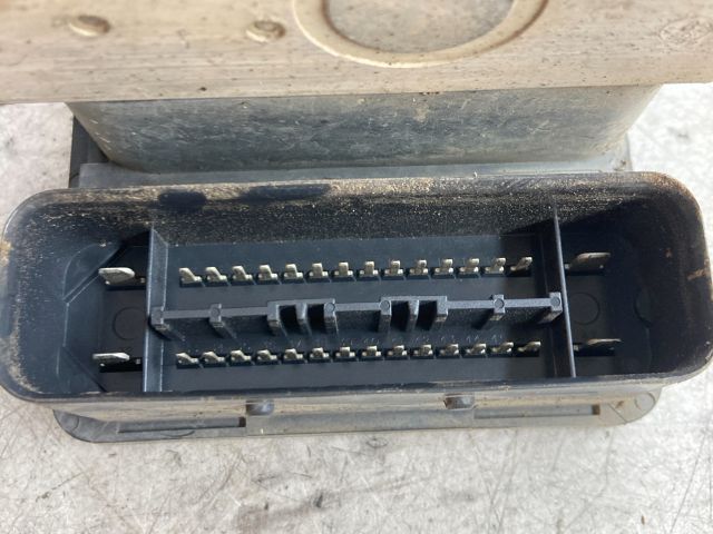 bontott SKODA OCTAVIA I ABS Kocka