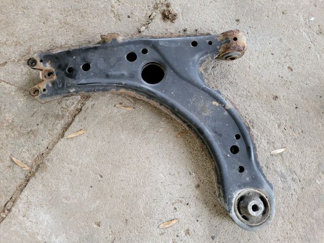 bontott SKODA OCTAVIA I Bal első Lengőkar