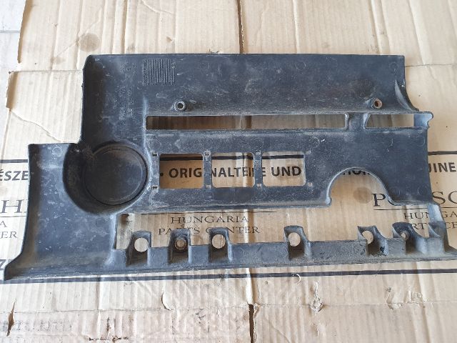 bontott SKODA OCTAVIA I Felső Motorburkolat