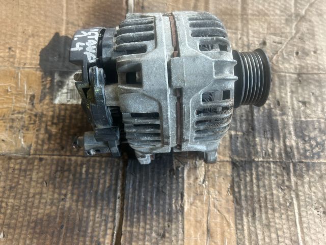 bontott SKODA OCTAVIA I Generátor