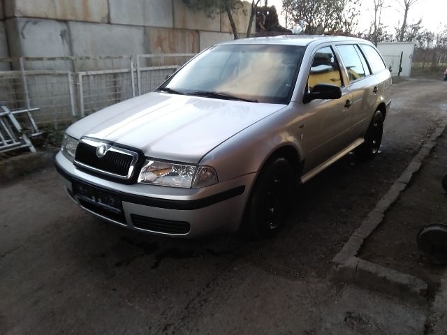 bontott SKODA OCTAVIA I Jobb első Gólyaláb (Lengécsillapító, Rugó)