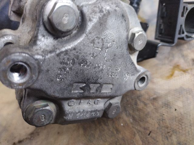 bontott SKODA OCTAVIA I Kormányszervó Motor (Hidraulikus)