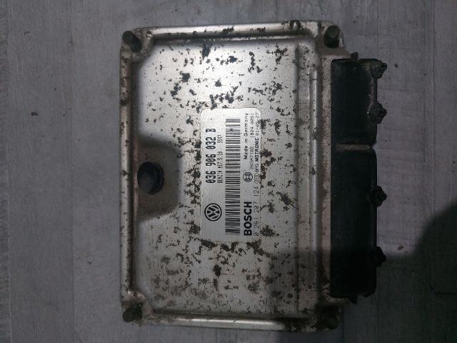 bontott SKODA OCTAVIA I Motorvezérlő