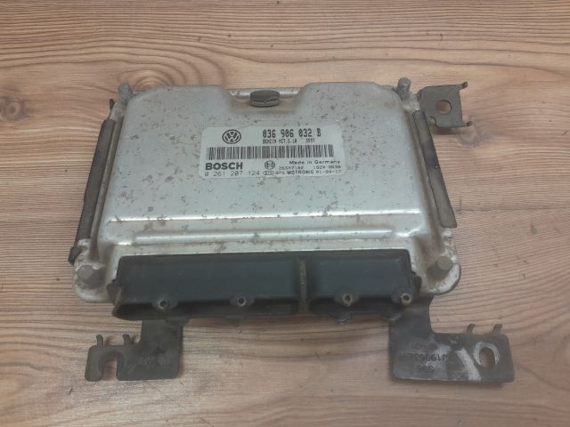 bontott SKODA OCTAVIA I Motorvezérlő