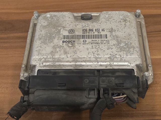 bontott SKODA OCTAVIA I Motorvezérlő