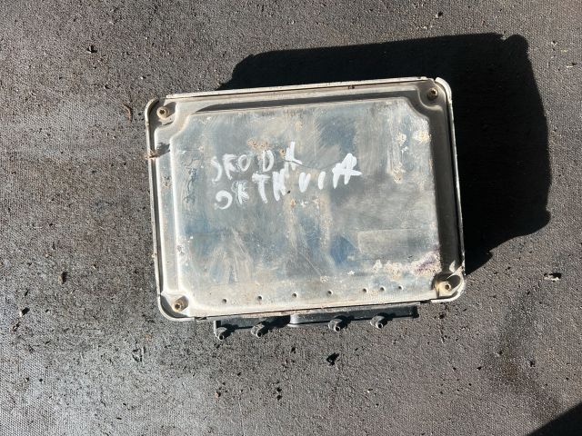 bontott SKODA OCTAVIA I Motorvezérlő