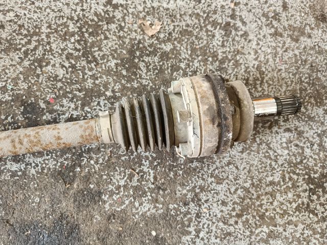 bontott SKODA OCTAVIA I Bal Féltengely