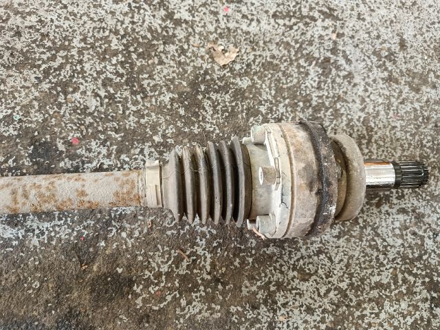 bontott SKODA OCTAVIA I Bal Féltengely