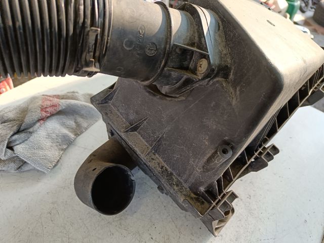 bontott SKODA OCTAVIA I Légszűrő Ház