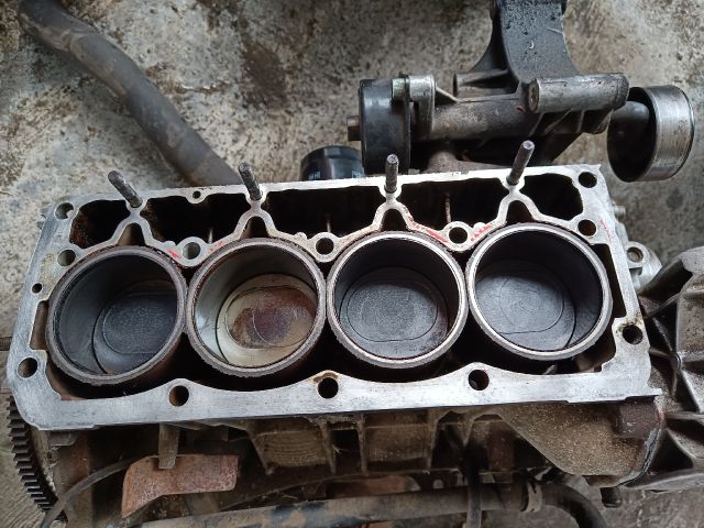 bontott SKODA OCTAVIA I Motorblokk (Fűzött)