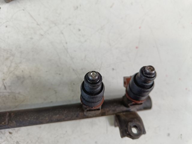 bontott SKODA OCTAVIA I Porlasztó Sor / Híd