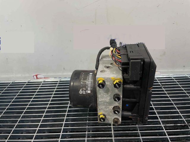 bontott SKODA OCTAVIA I ABS Kocka