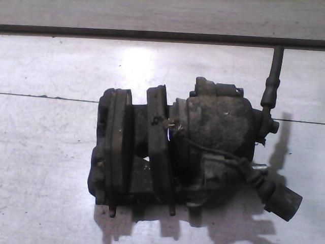 bontott SKODA OCTAVIA I Bal első Féknyereg Munkahengerrel