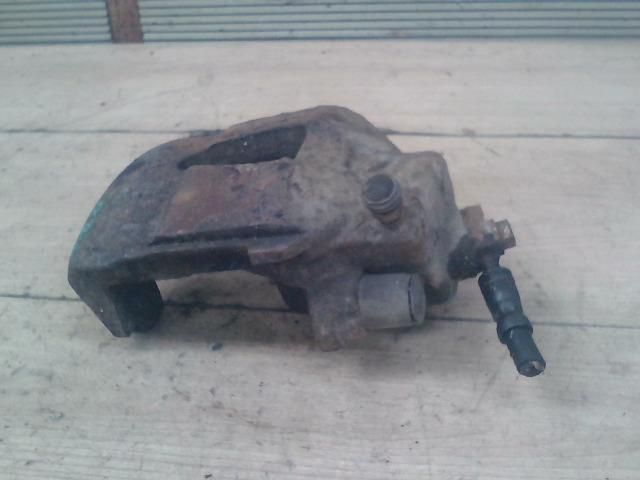 bontott SKODA OCTAVIA I Bal első Féknyereg Munkahengerrel