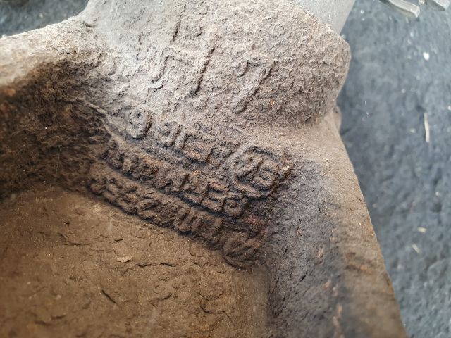 bontott SKODA OCTAVIA I Bal első Kerékagy