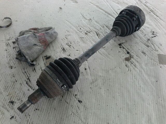 bontott SKODA OCTAVIA I Bal Féltengely