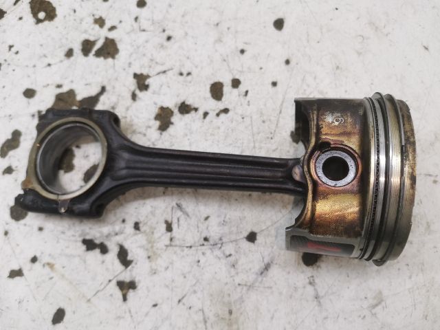 bontott SKODA OCTAVIA I Dugattyú és Hajtókar