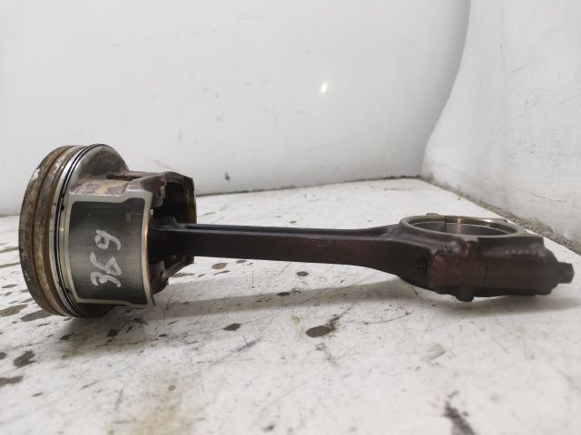 bontott SKODA OCTAVIA I Dugattyú és Hajtókar