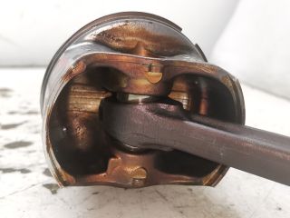 bontott SKODA OCTAVIA I Dugattyú és Hajtókar