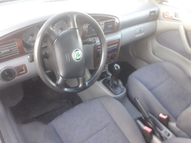 bontott SKODA OCTAVIA I Első Bölcső