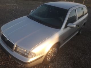 bontott SKODA OCTAVIA I Első Bölcső