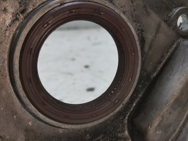 bontott SKODA OCTAVIA I Első Főtengely Szimmeringház