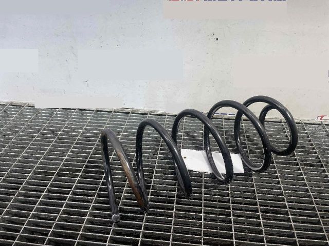 bontott SKODA OCTAVIA I Első Rugó